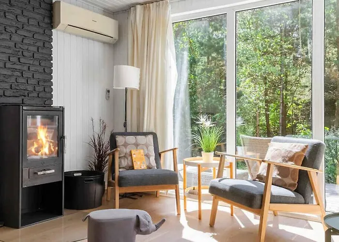 Casa vacanze With Pool In Scenic Surroundings