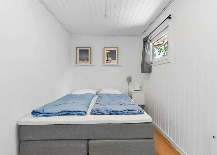 With Pool In Scenic Surroundings Nørre Nebel